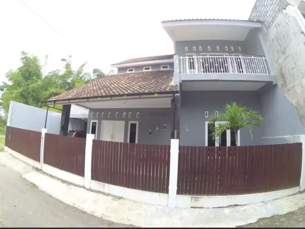 Disewakan untuk Kantor / Kost