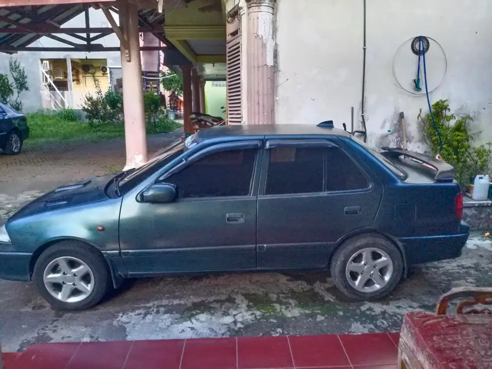 Suzuki Esteem 1993 Bensin