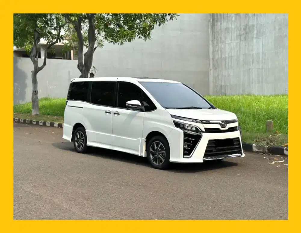 CASH Toyota Voxy 2019 CBU Japan Putih Antik Mulus Terawat Jual Cepat!