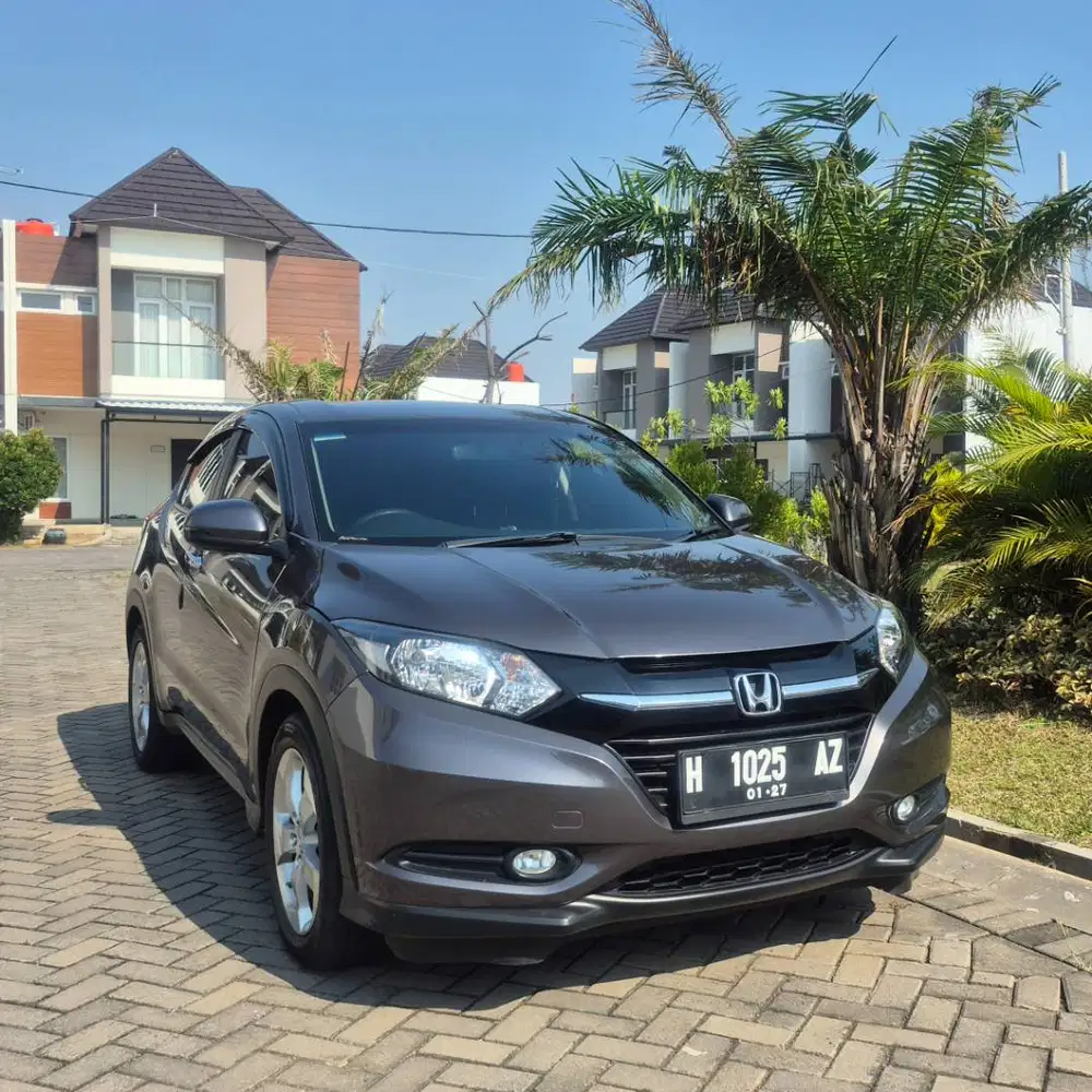 Honda HRV E Matic 2017 Abu Pribadi Tangan Pertama Siap Pakai
