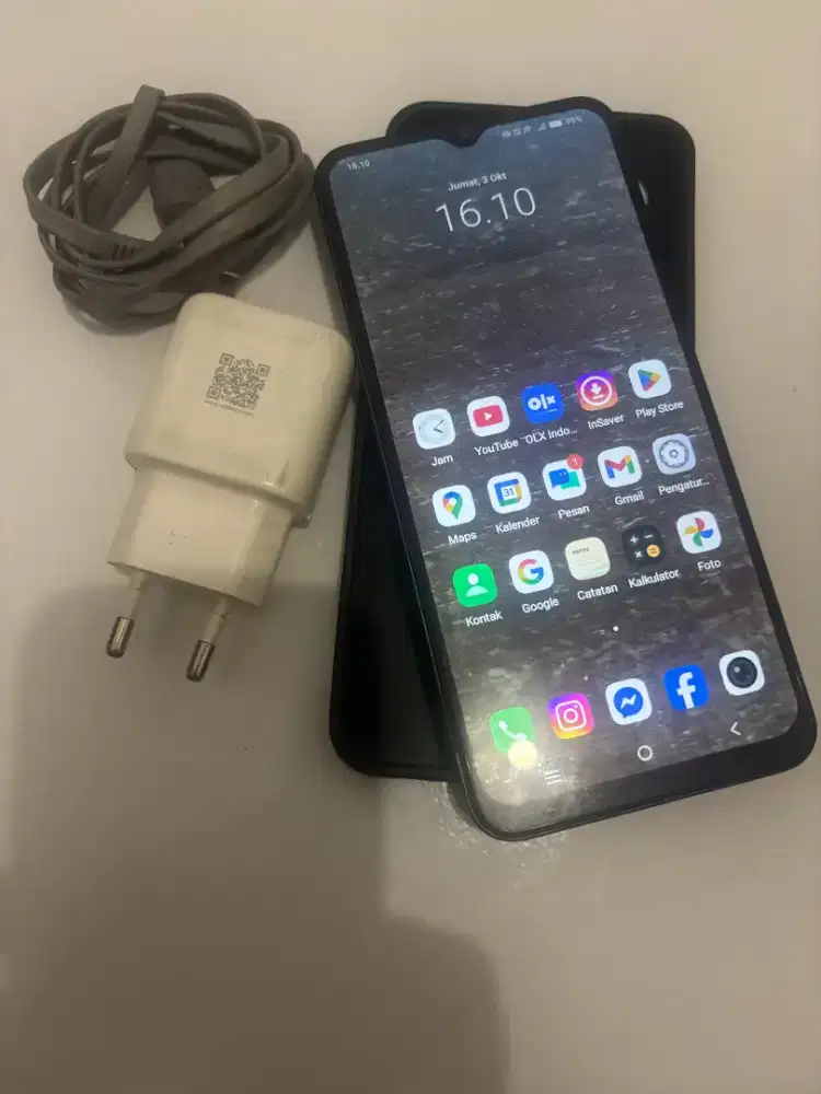Vivo y17s ram 4+4/128