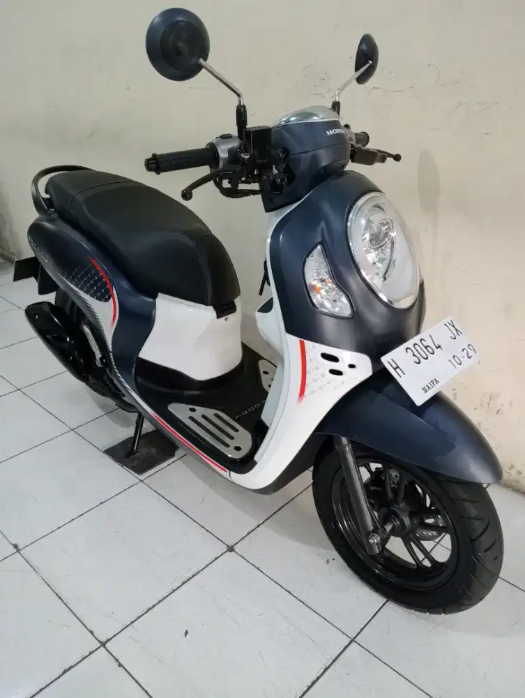 HONDA SCOOPY Sporty 2024