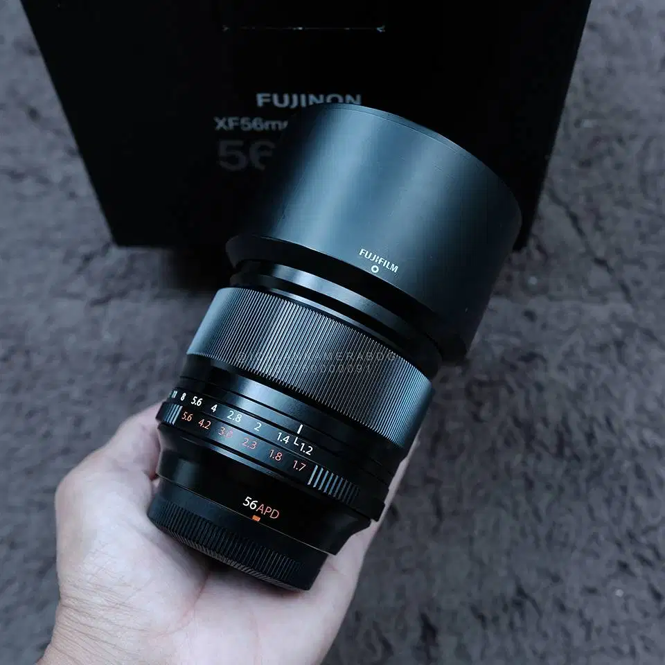 Fujinon XF 56mm F1.2 R Like New Box Ex FFID Fujifilm Xt2 Xt3 Xh1 xs10