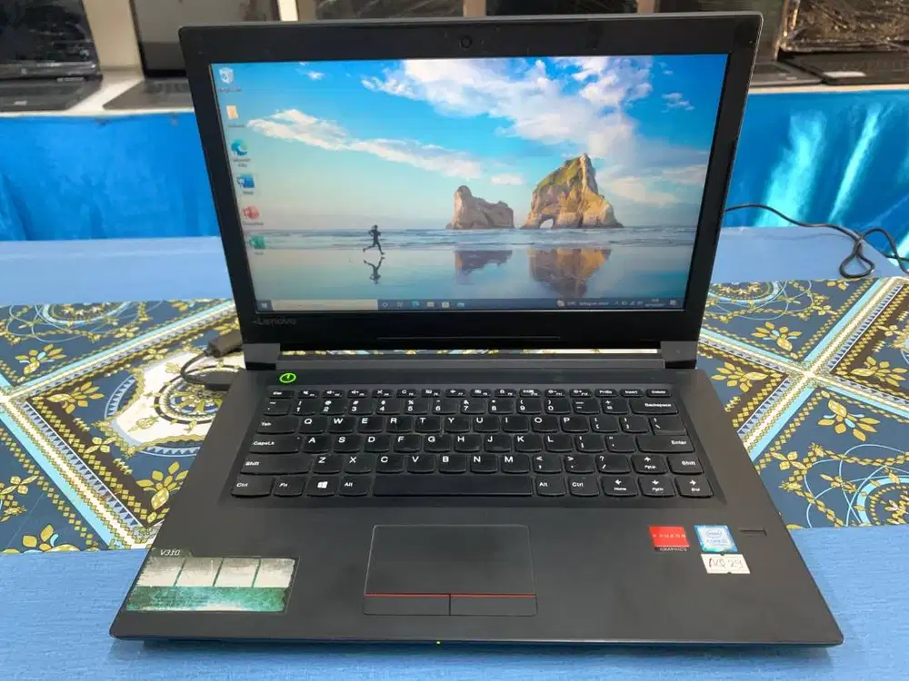 DIJUAL CEPAT!!! Lenovo V310 RAM 12GB SSD 512GB VGA2 RADEON