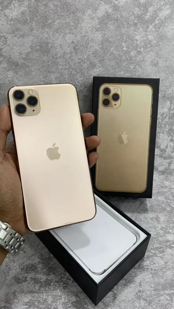 iPhone 11 Pro Max 64GB Beacukai 2nd