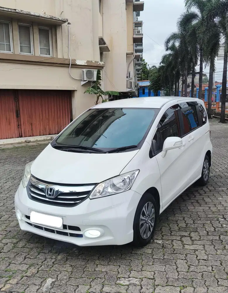 Honda Freed 2013 Bensin