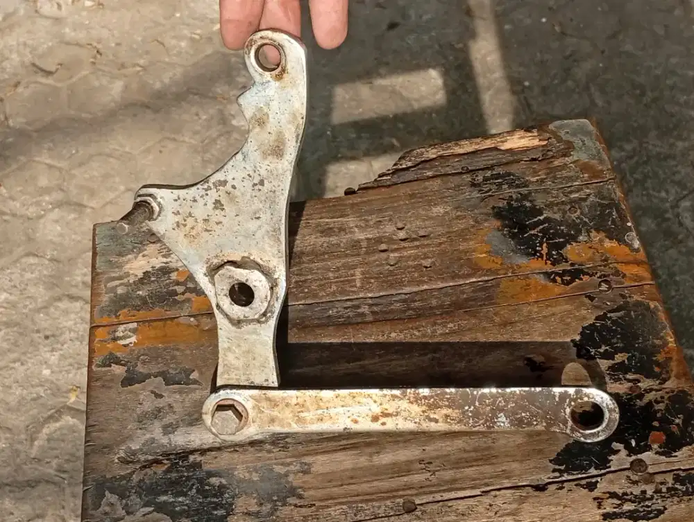 Breaker rem disk belakang Jupiter Z custome