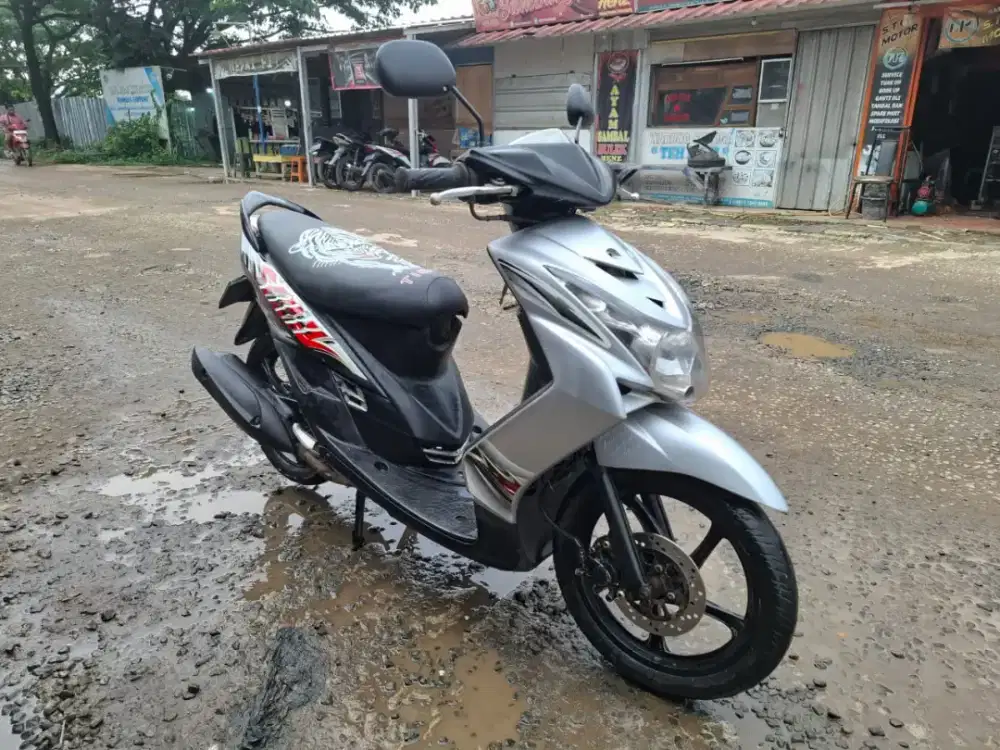Yamaha Mio Soul thn 2009 cw silver mesin garing motor terawat