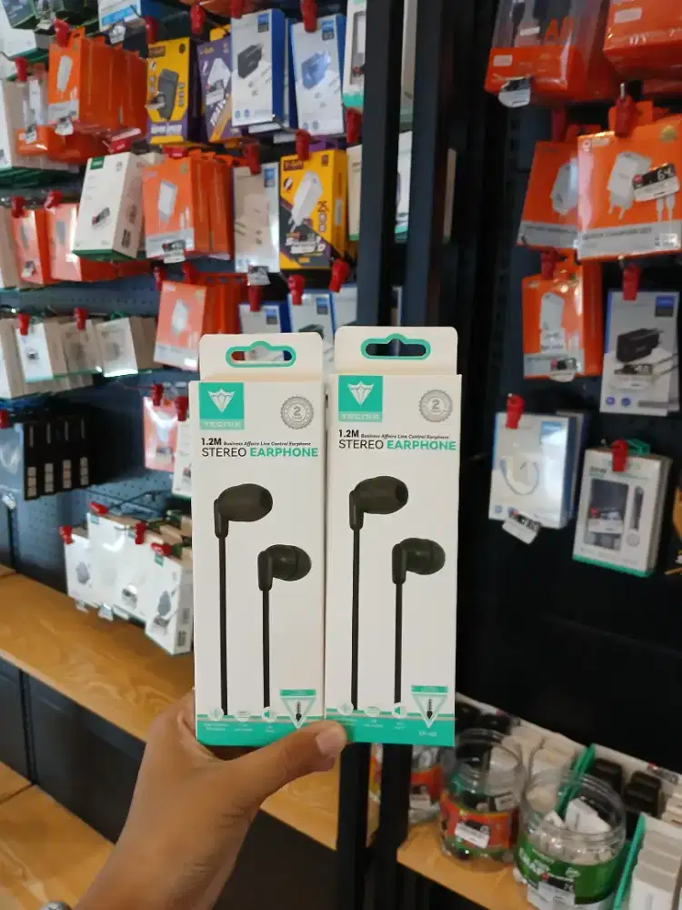 TECNIX EP-122/EP-123 Headset Super Bass 1.2M Stereo Earphone