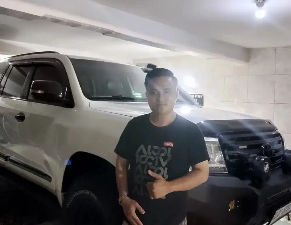 Frilen sopir pribadi Sabtu minggu