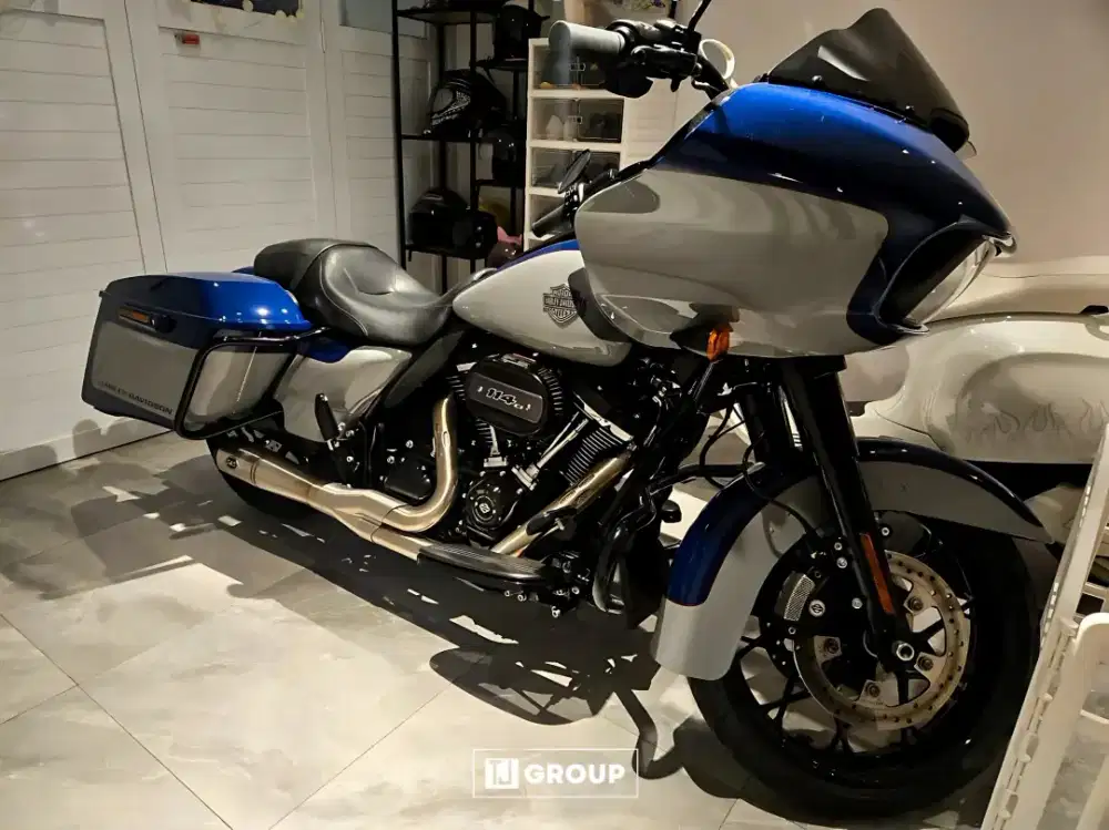 FOR SALE!! HARLEY DAVIDSON ROAD GLIDE 2023