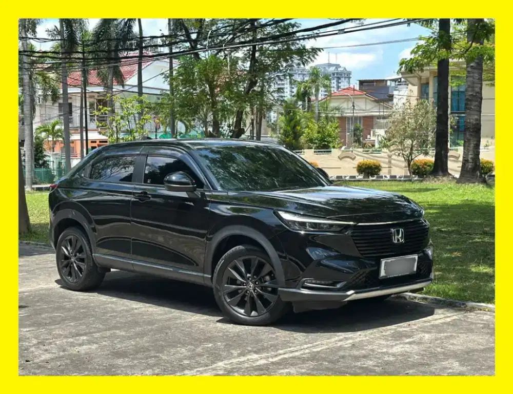 HONDA HRV TIPE SE SPECIAL EDITION TAHUN 2023 WARNA HITAM METALIK A/T
