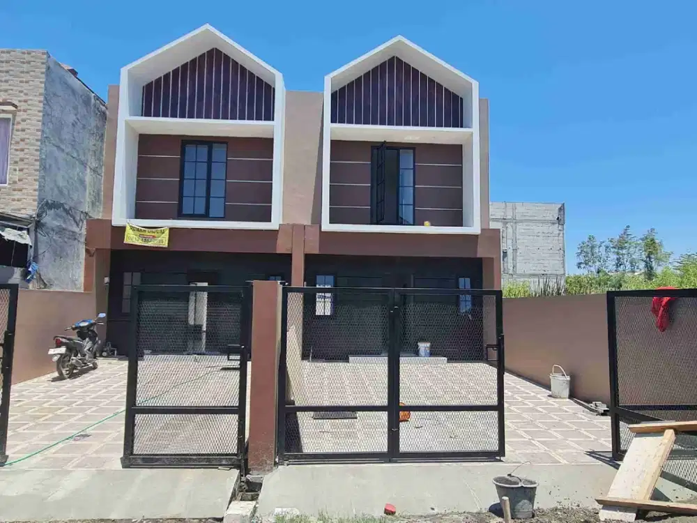 Dijual cepat rumah baru di Tambak Medokan Ayu