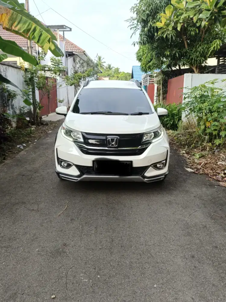 Dijual Mobil BrV tahun 2020