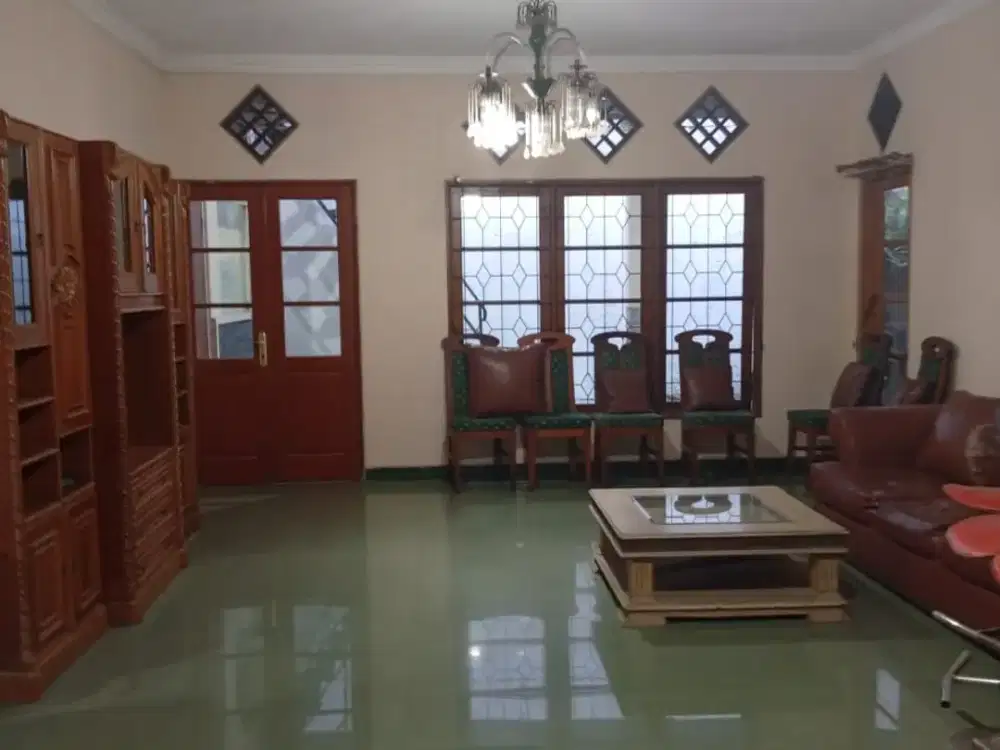 Disewa Rumah Bagus Siap Huni di Kemang Pratama Bekasi