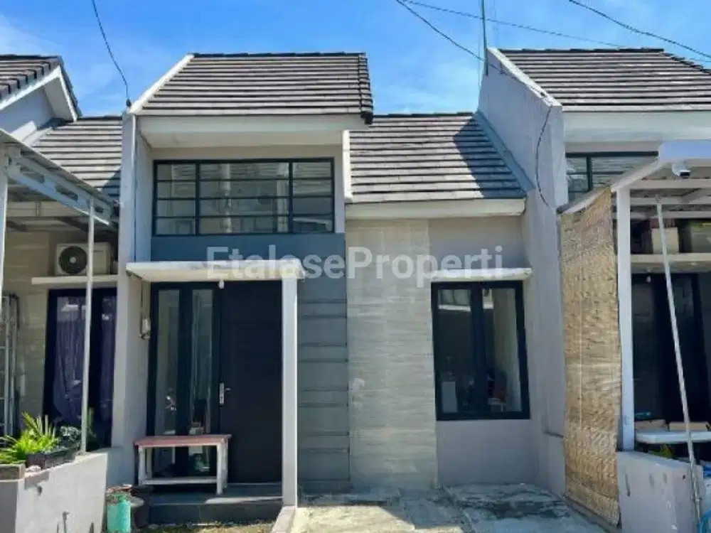 Rumah siap huni di Grand Alana Regency Gunung Anyar
