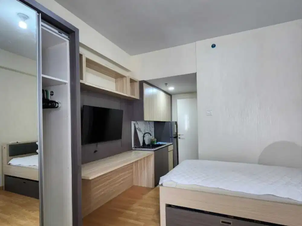 Disewakan Apartemen UC Cornell Full Furnish Dekat Ciputra