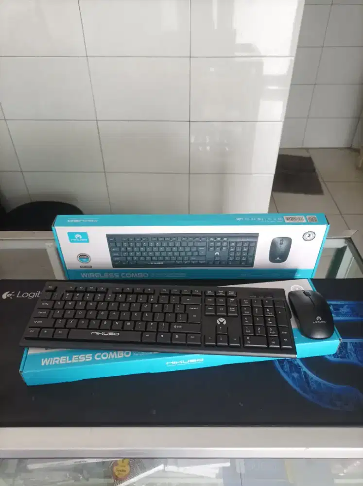 KEYBOARD MOUSE WIRELESS COMBO BARU MIKUSO KB C019