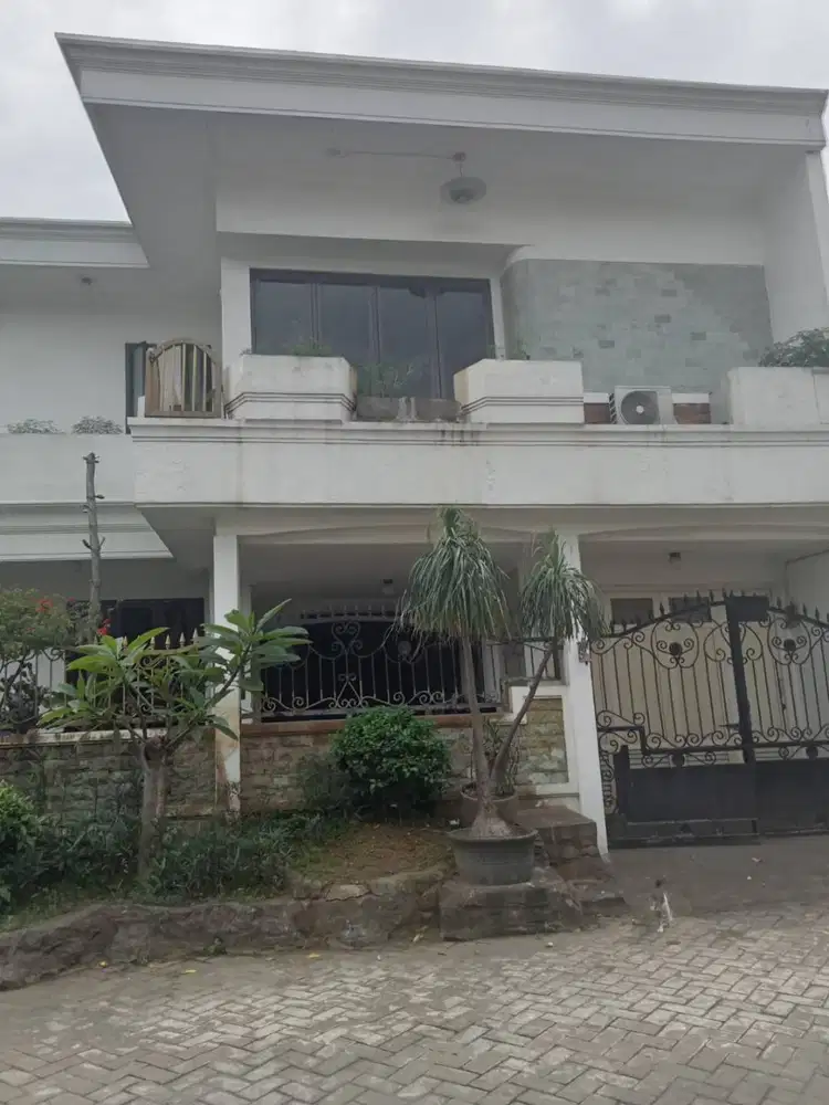 Jual Rumah Lengkap Kondisi Full Furnished