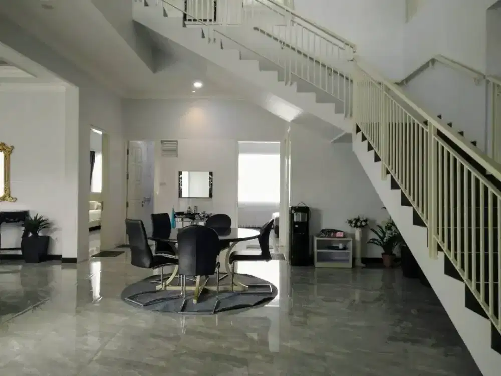 Dijual Villa RAYA PRIGEN Modern Minimalis