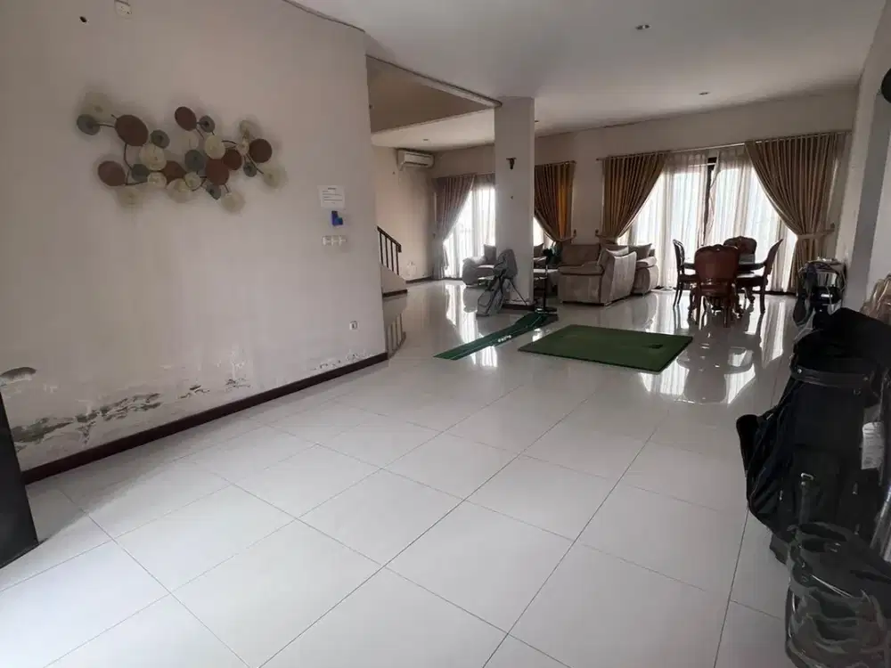 Dijual Cepat Rumah di Cluster Asia Tropis  Harapan indah2 Bekasi