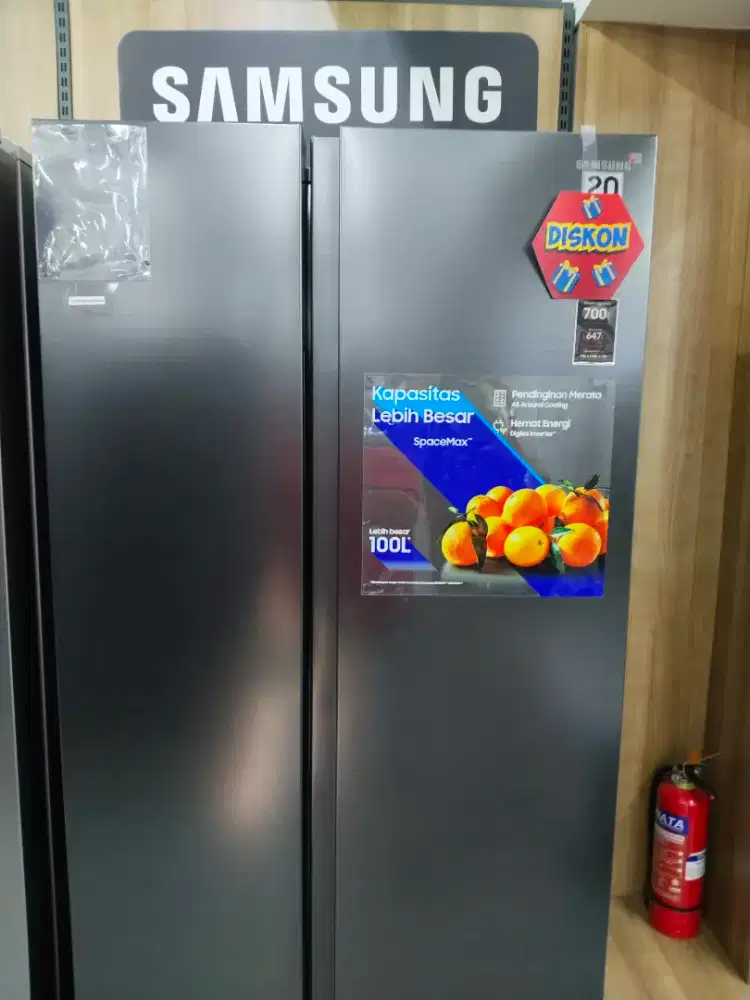 Kulkas SBS samsung jual gercep 647L