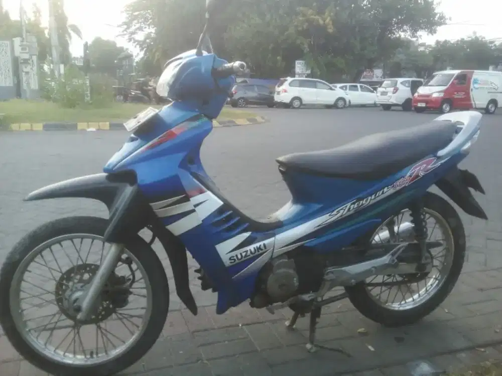 Suzuki Shogun 2005