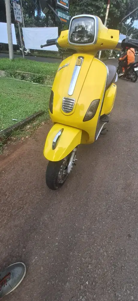 Uwinflay T3 Motor Listrik Vespa