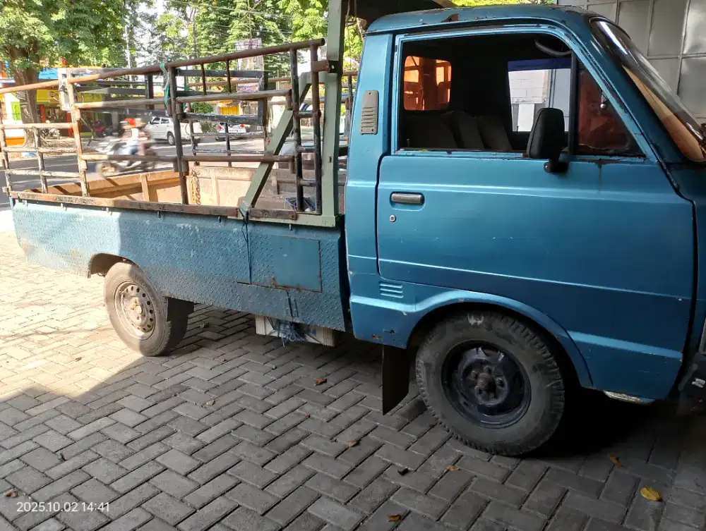 Pickup Hiace 1983 solar