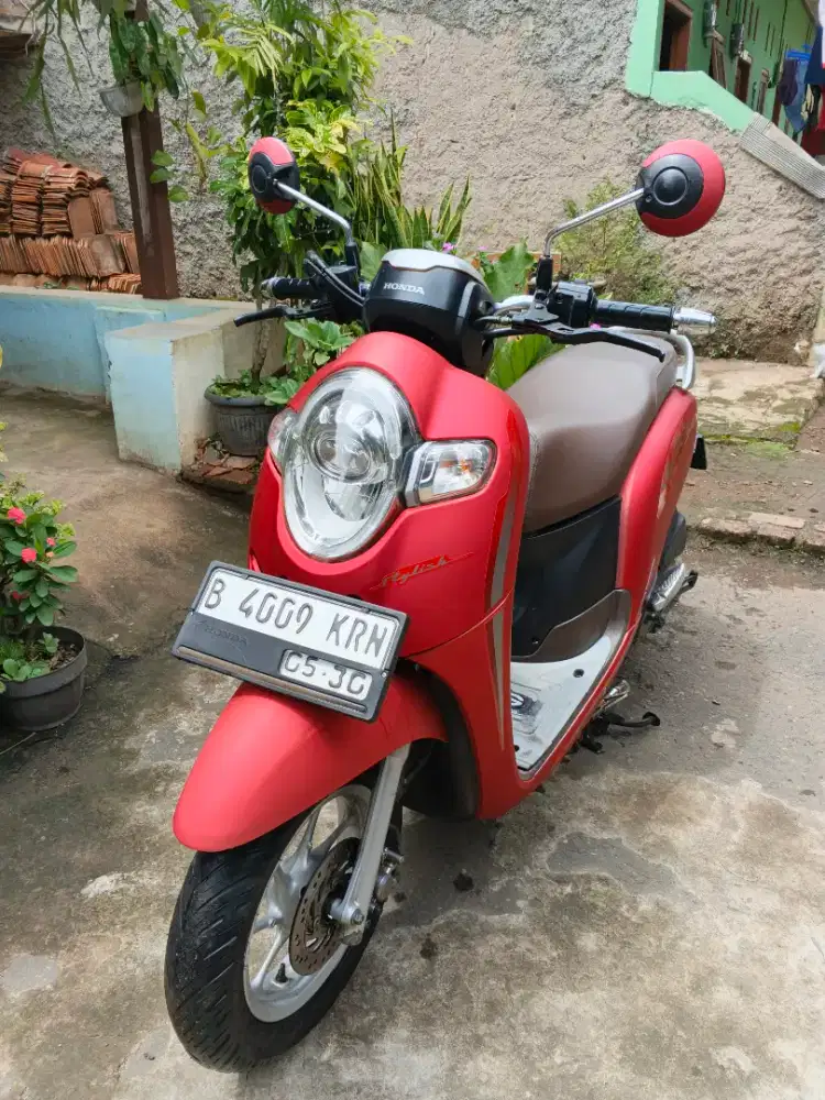 Scoopy stylish 2020