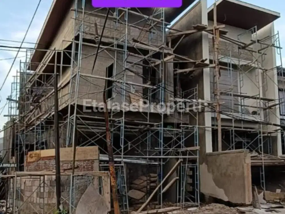 Rumah Hook Baru Gress Lebar 8 Lokasi Manyar Jaya Surabaya