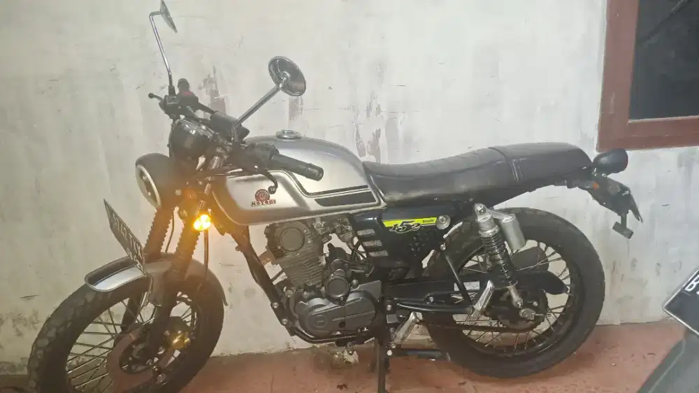 Banelli motobi 152