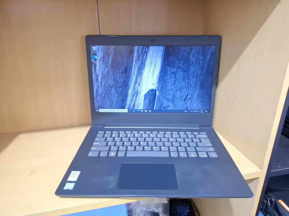 Lenovo IP 130, core i3 gen7, RAM 8GB, SSD 256GB