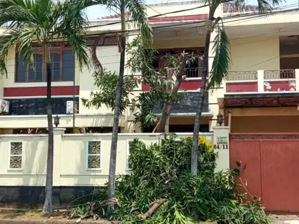 Rumah dengan Lokasi Strategis di Komplek Billymoon