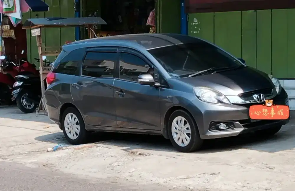 Honda mobilio E.. Manual