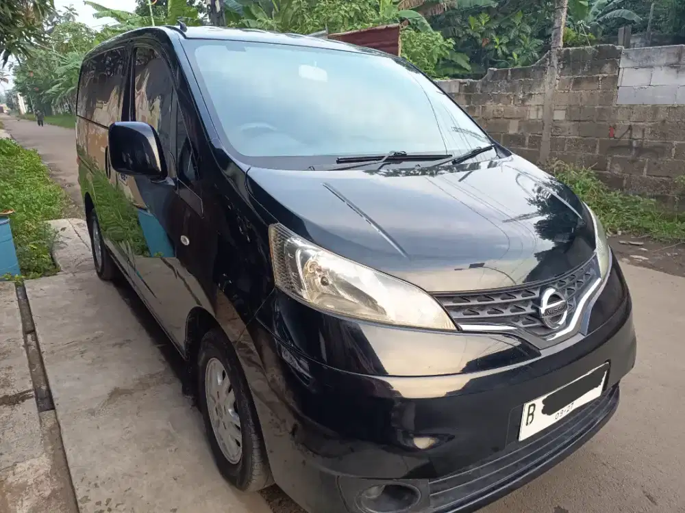 Nissan Evalia XV 2013 AT