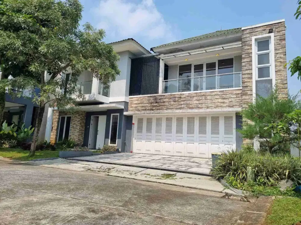 Dijual Cepat Rumah Minimalis Modern Siap Huni 2 Lt di Kawasan Elit Sentul Alaya Bogor dg Disain yg Elegan