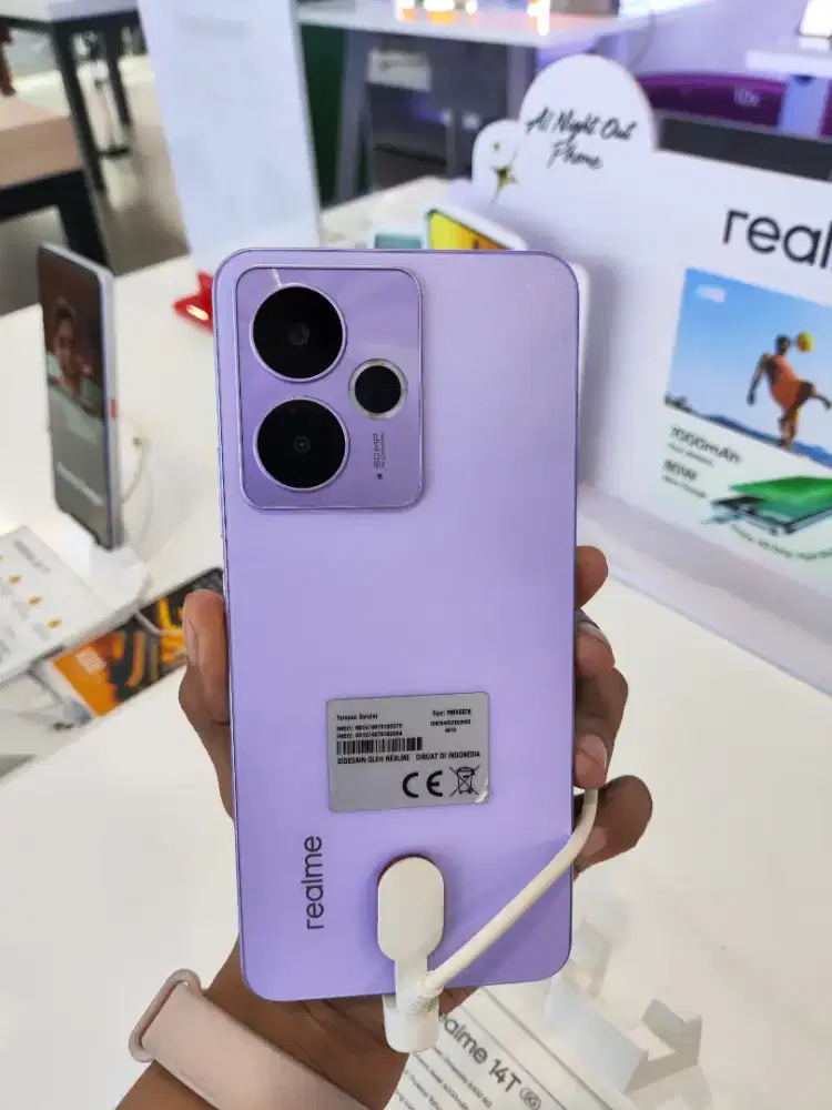 REALME 14T RAM 8/256GB , BARU