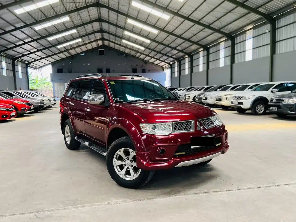 Pajero Sport Dakar Limited 2013 / 2014 AT Matic, Super terawat