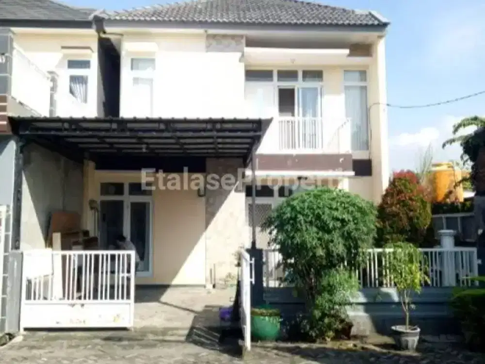 DIJUAL CEPAT RUMAH TERAWAT SEMI FURNISHED SIDOARJO