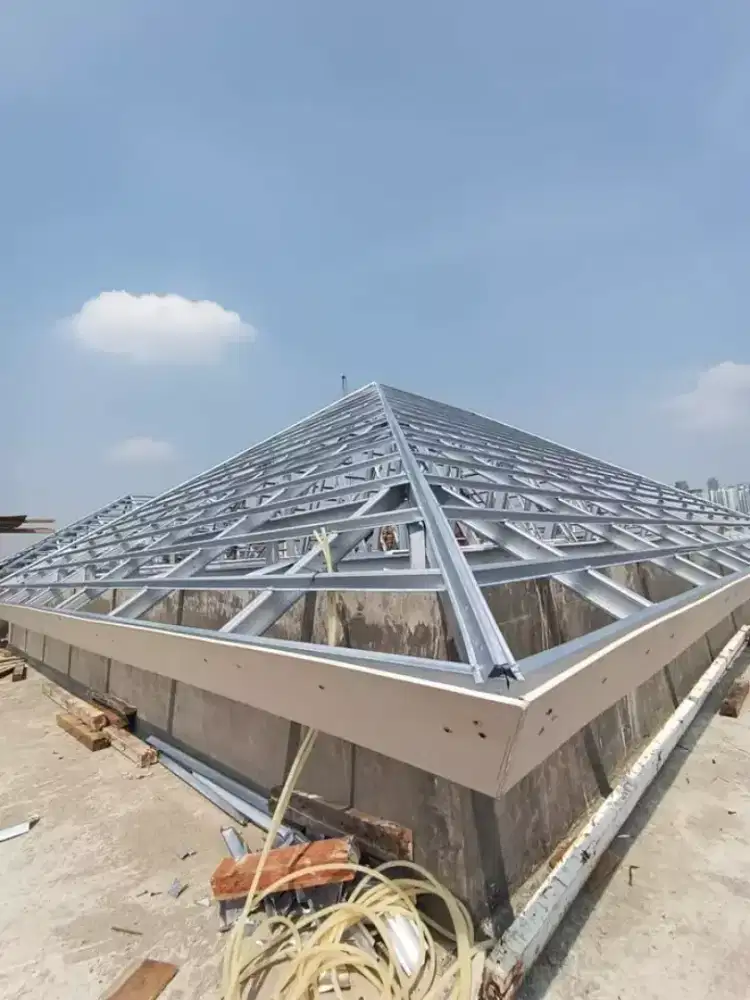 Bongkar pasang atap