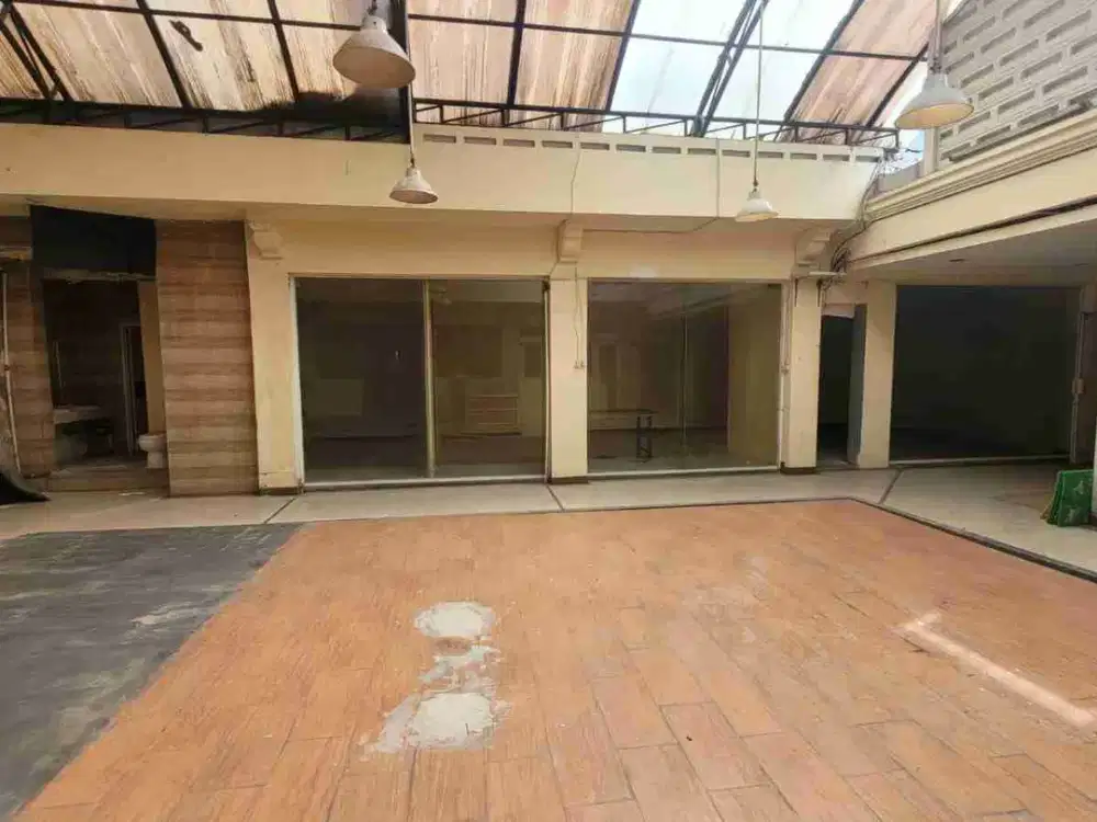Rumah Hitung Tanah Ex Resto depan Ecopark Tebet