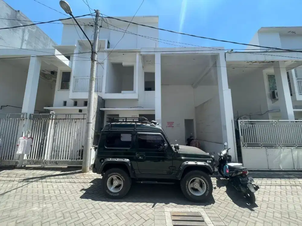 HEMAT HINGGA 40%! DIJUAL LELANG RUMAH DI DE ALAMUDA RESIDENCE KLUMPRIK DEKAT DENGAN GRAND HARVEST, GRAND VILLAGE, BABATAN PRATAMA, ROYAL RESIDENCE