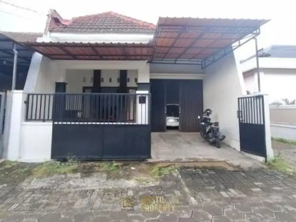 RUMAH MURAH TANAH LUAS 5 MENIT DARI SMA N 1 DEPOK BABARSARI