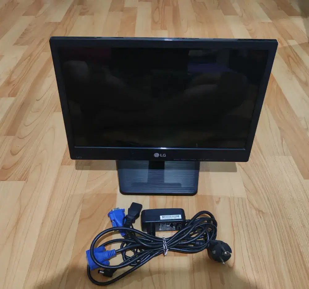 Monitor komputer merk LG (Nego)
