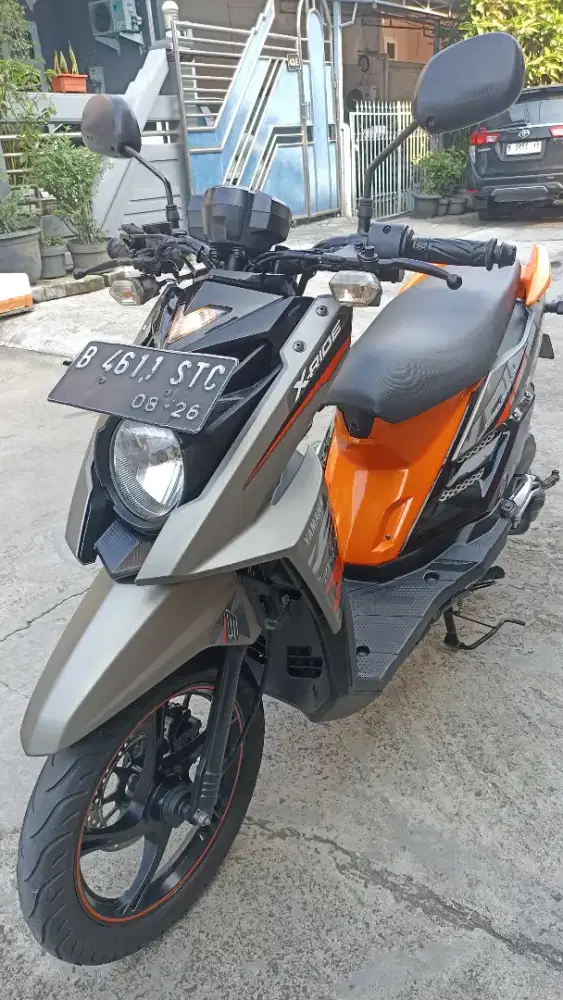 Yamaha X-Ride tahun 2016.
