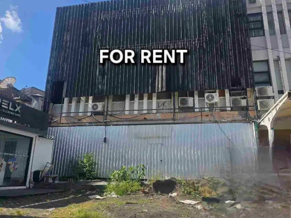 Ruko Gandeng 3 lantai Raya Dewi Sri Kuta Bali