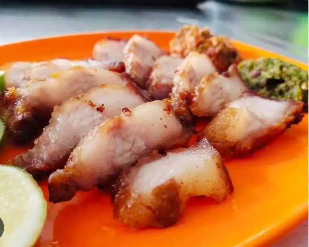 Dicari juru masak / chef yg bisa masak babi panggang lapo