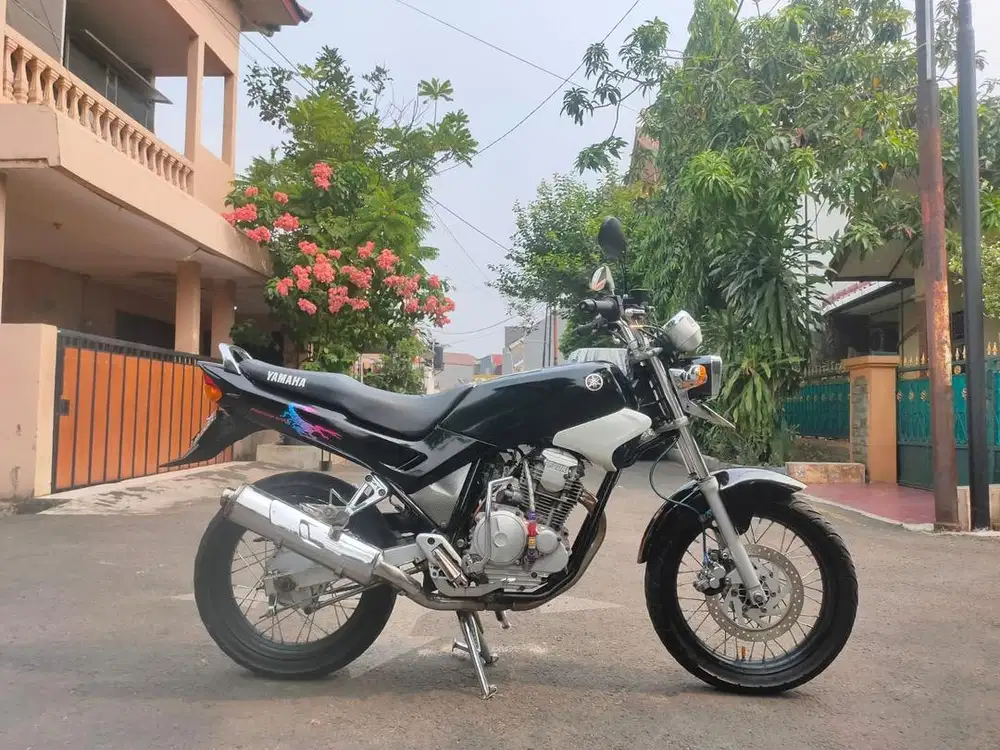 Dijual Scorpio 2005