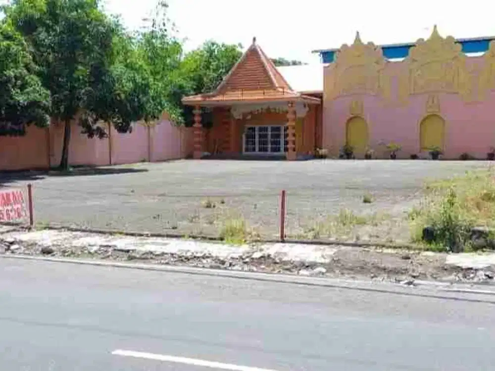 Gedung Luas strategis Bypass Ngurah Rai Jimbaran Bali